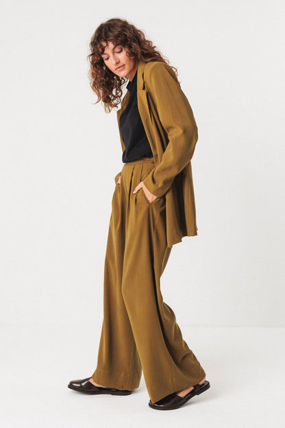 SKFK - ATXA JACKET OLIVE GREEN - WERTE FREUNDE