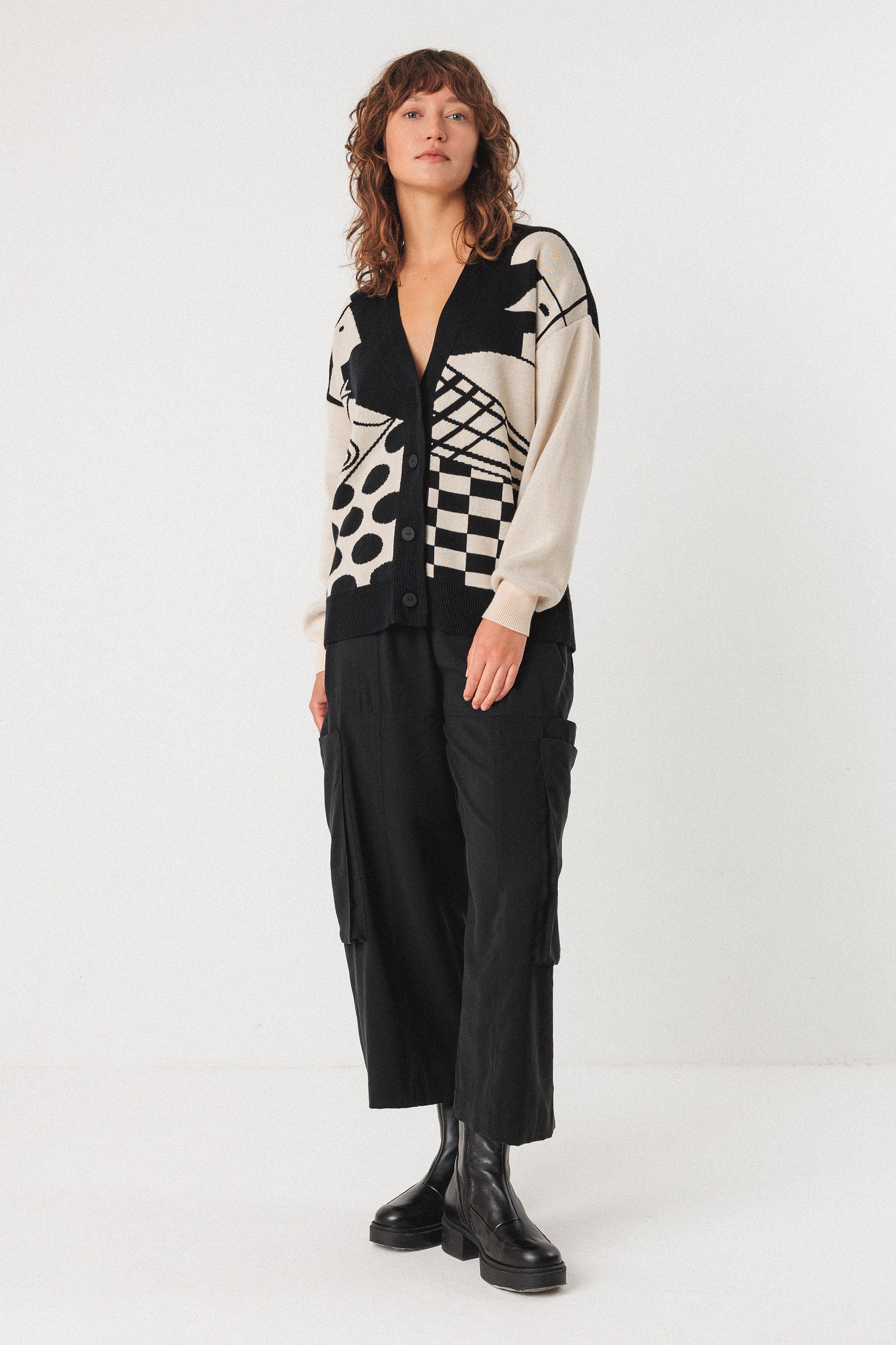 SKFK - BATIRTZE SWEATER BLACK - WERTE FREUNDE