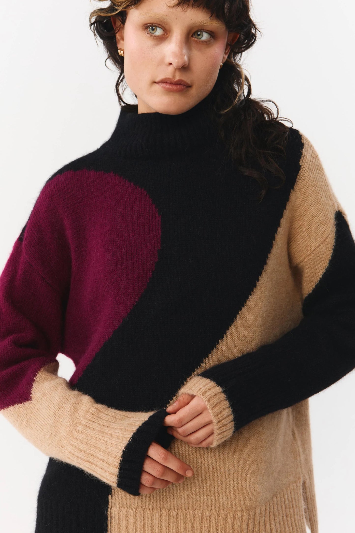 Suite 13 - NUN JUMPER ISLANDS MIX - WERTE FREUNDE