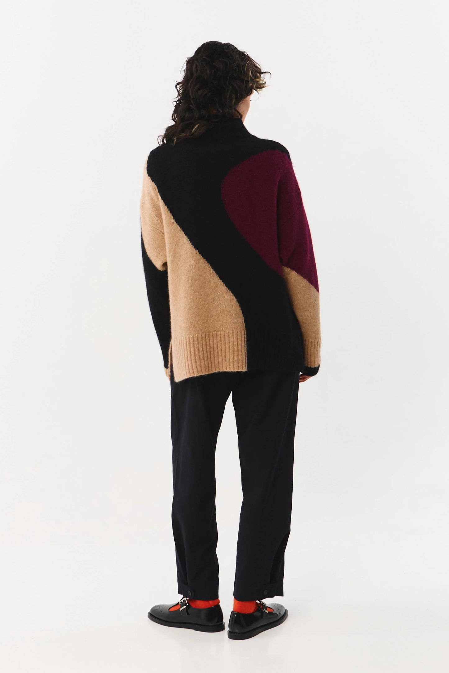 Suite 13 - NUN JUMPER ISLANDS MIX - WERTE FREUNDE