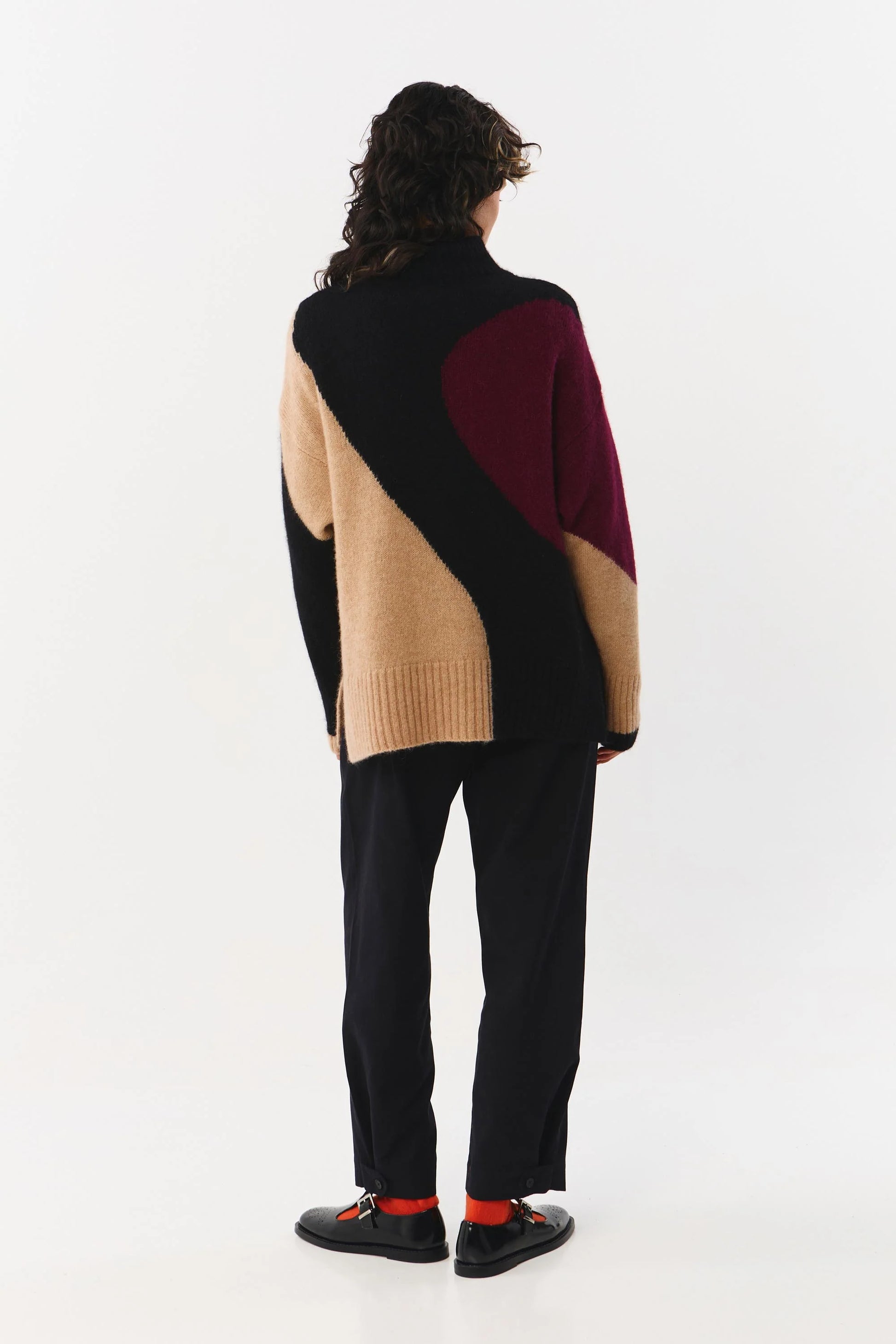 Suite 13 - NUN JUMPER ISLANDS MIX - WERTE FREUNDE