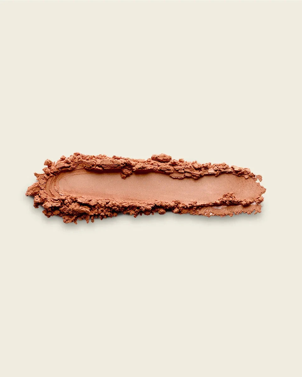UOGA UOGA - BRONZING POWDER WITH AMBER  5g - WERTE FREUNDE