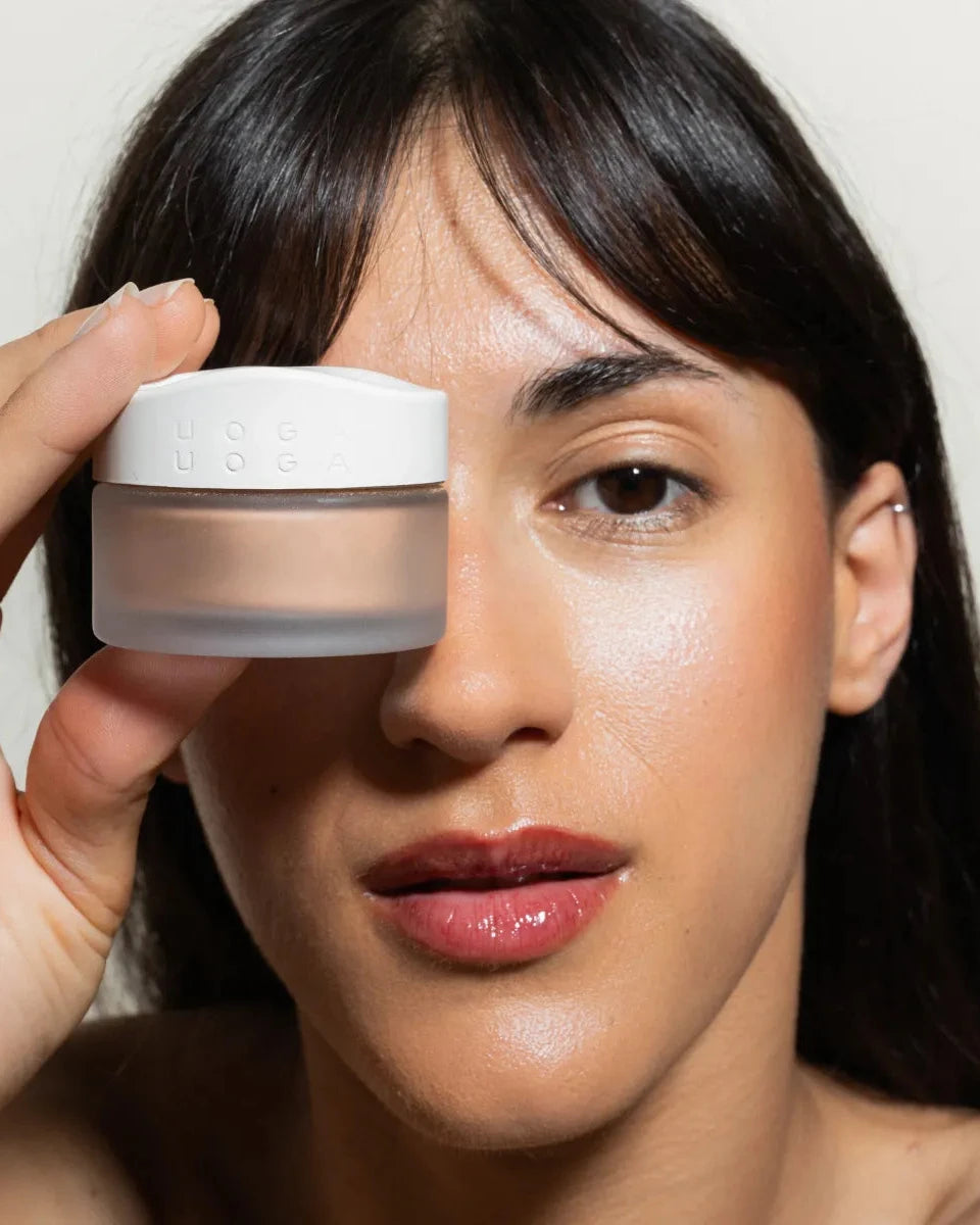 UOGA UOGA - BRONZING POWDER WITH AMBER  5g - WERTE FREUNDE