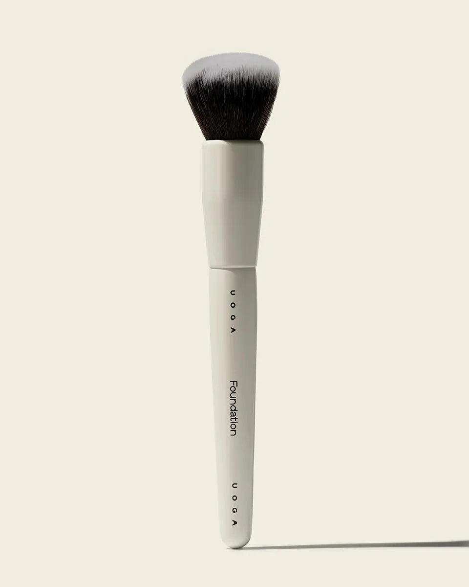 UOGA UOGA - Foundation brush 1Stk. - WERTE FREUNDE