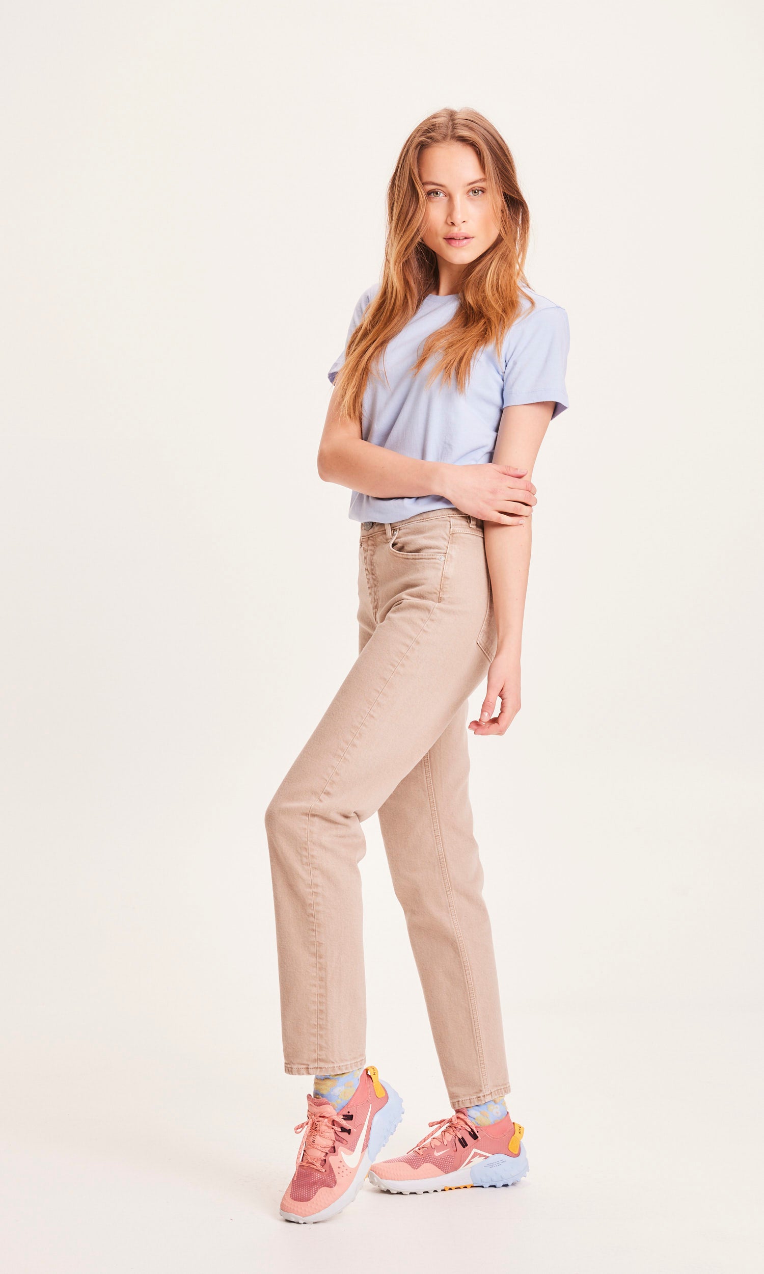 KCA - NUANCE BY NATURE™ STELLA Straight Twill Pants - GOTS/Vegan - WERTE FREUNDE