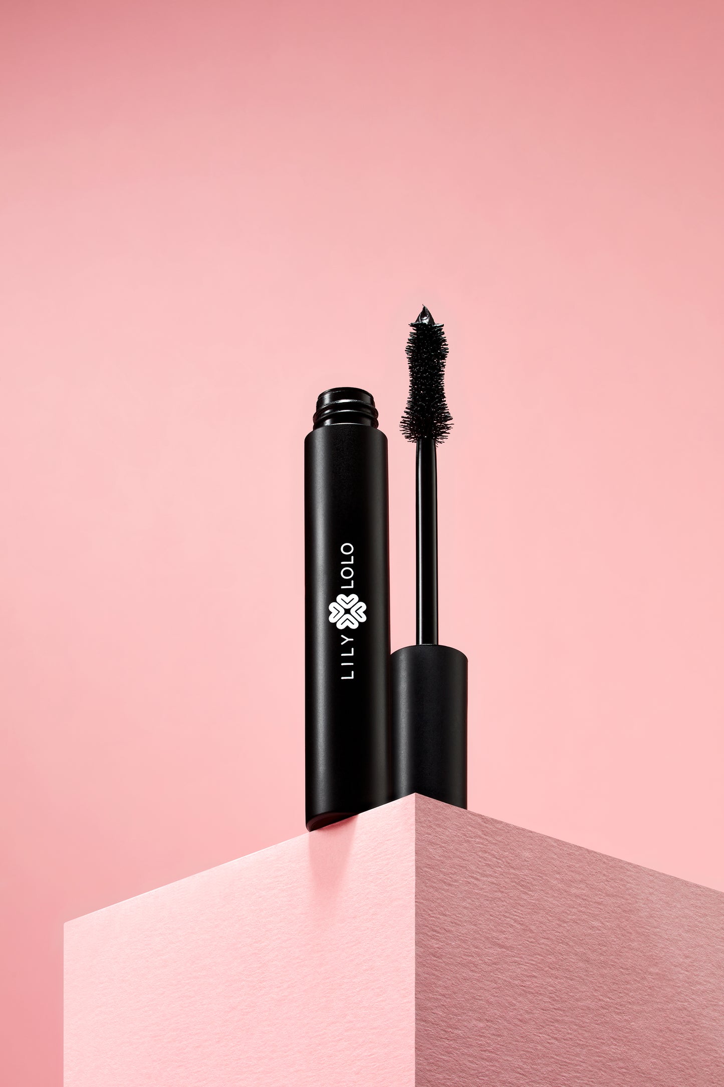 LILY LOLO - Big Lash Mascara - Black - 7ml - WERTE FREUNDE