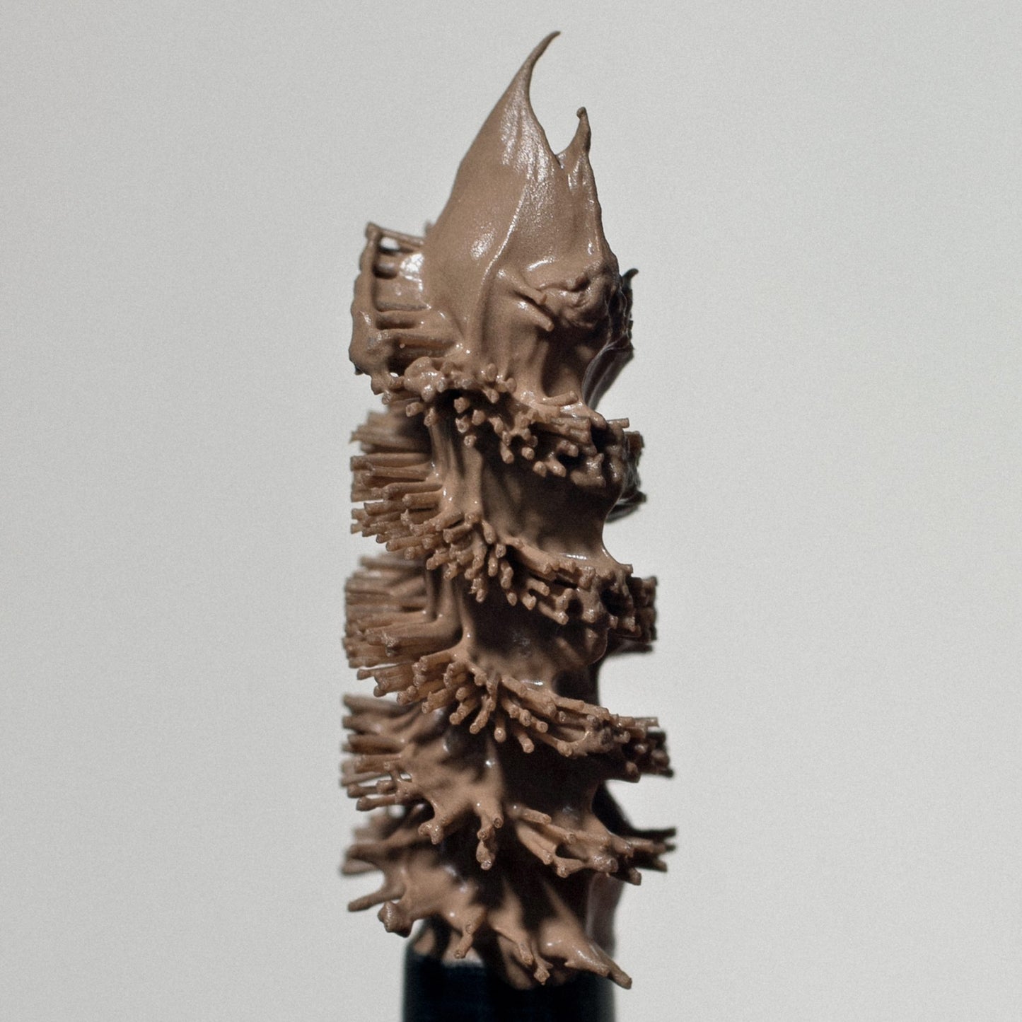 MADARA - GROW & FIX Tinted Brow Gel 4,25ml - WERTE FREUNDE