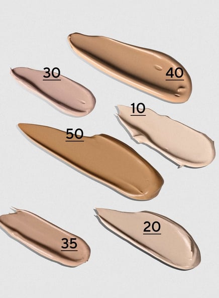 MADARA - SKINONYM Semi-Matte Peptide Foundation 30ml - WERTE FREUNDE