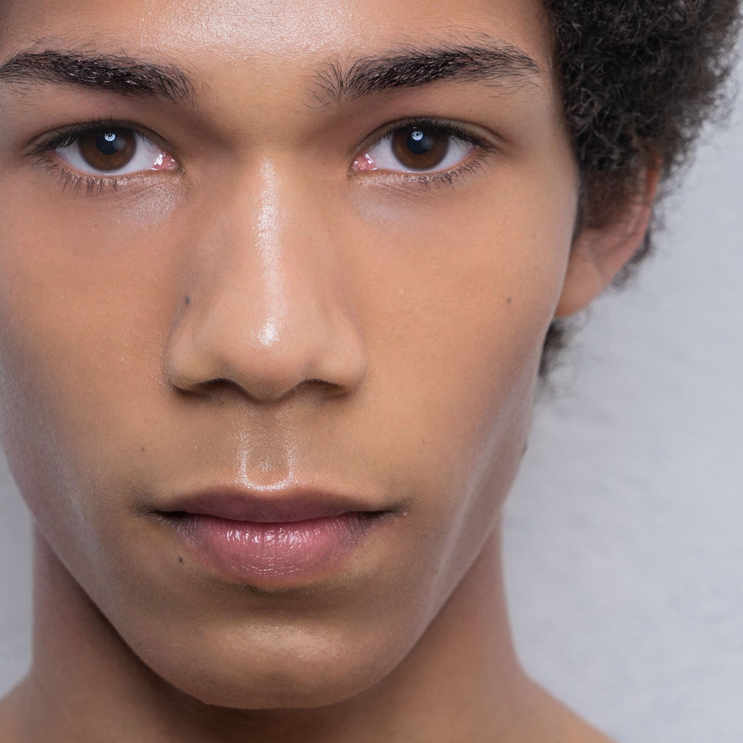 MADARA - CITY CC Hyaluronic Anti-pollution Creme mit LSF 15 TAN 40ml - WERTE FREUNDE