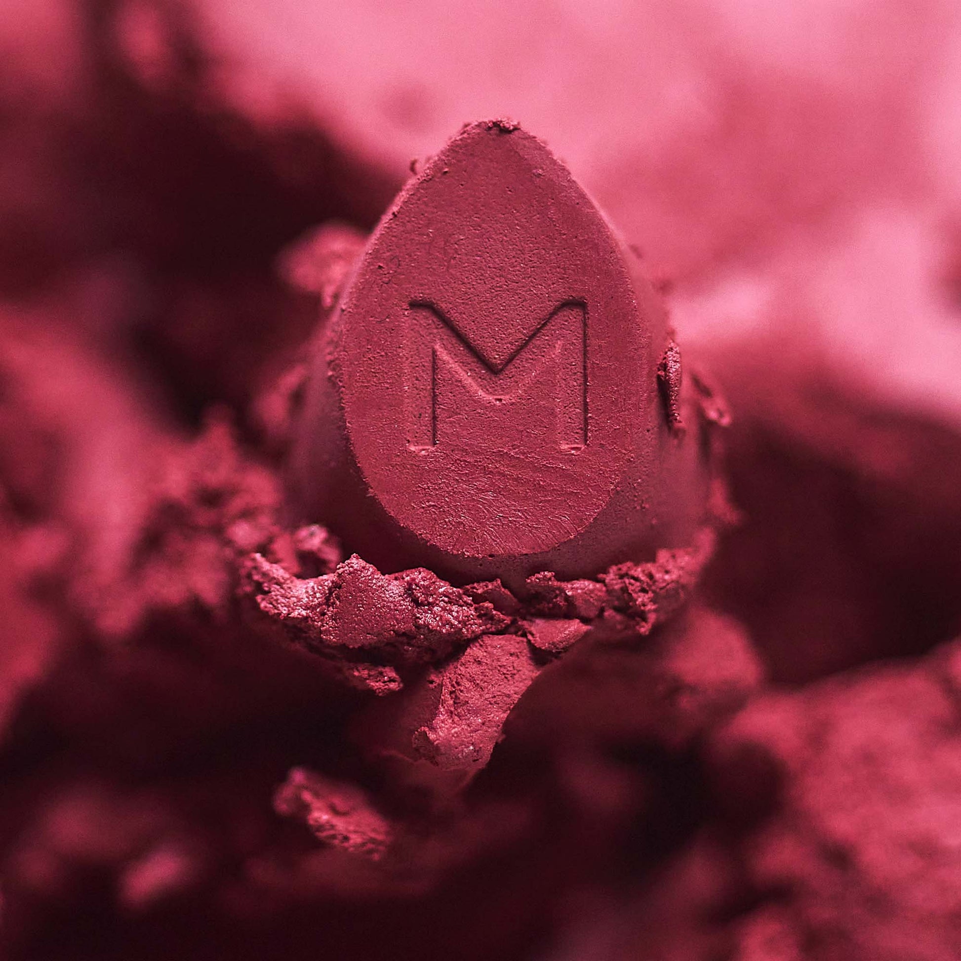 MADARA - VELVET WEAR Matte Cream Lipstick 3,8g - WERTE FREUNDE