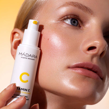 MADARA - VITAMIN C Illuminating Recovery Creme 50ml - WERTE FREUNDE