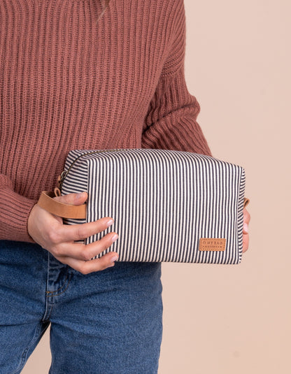 O MY BAG - TED TRAVEL CASE LARGE Cotton / Camel Hunter - WERTE FREUNDE