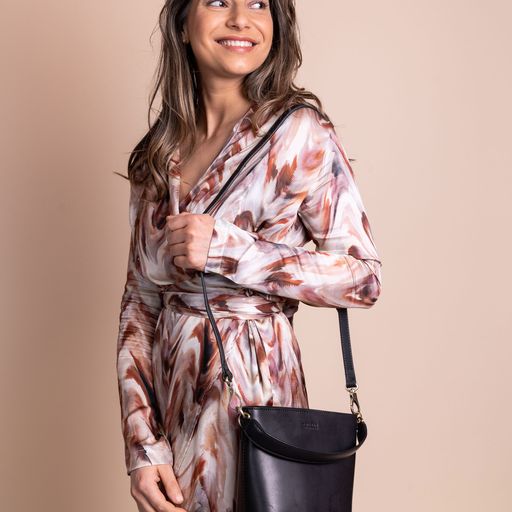 O MY BAG - BOBBI BUCKET BAG MIDI Classic Black - WERTE FREUNDE