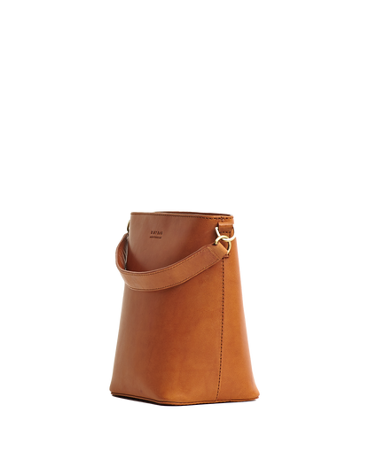 O MY BAG - BOBBI BUCKET BAG MIDI Classic Cognac - WERTE FREUNDE