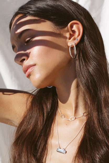 WILDTHINGS - Small twisted hoop earring silver 23mm 1 St. - WERTE FREUNDE